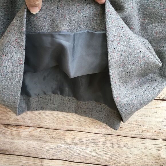 J CREW PAPERBAG WAIST SKIRT IN GRAY WOOL - Picture 4 of 4